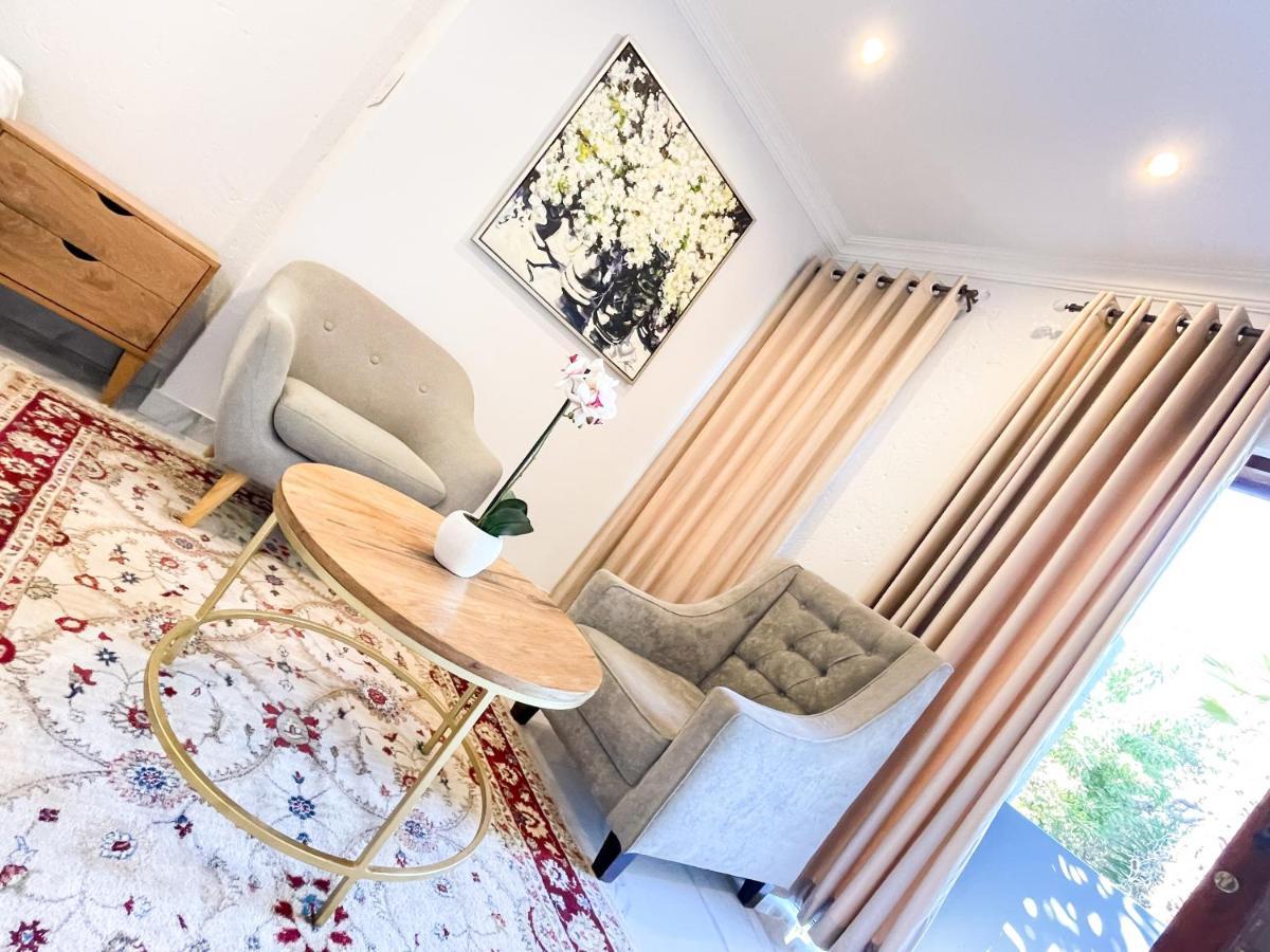 Amoris Guest House-Randburg Johannesburg Esterno foto